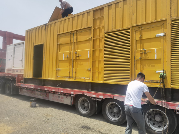 郊区发电机出租100KW发电机需要什么规格的电缆线?