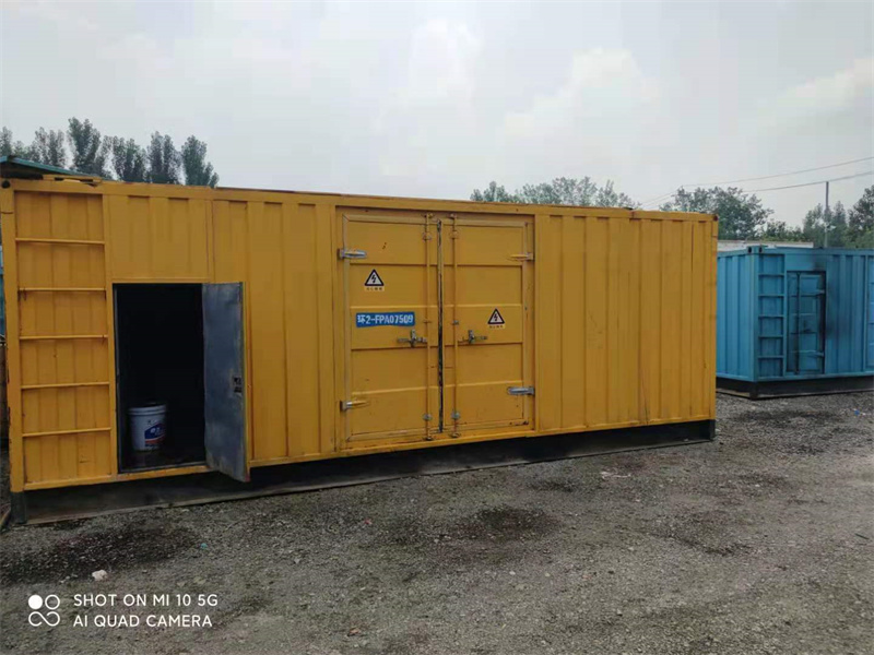 郊区200KW柴油发电机组需要配备什么型号的电缆线？