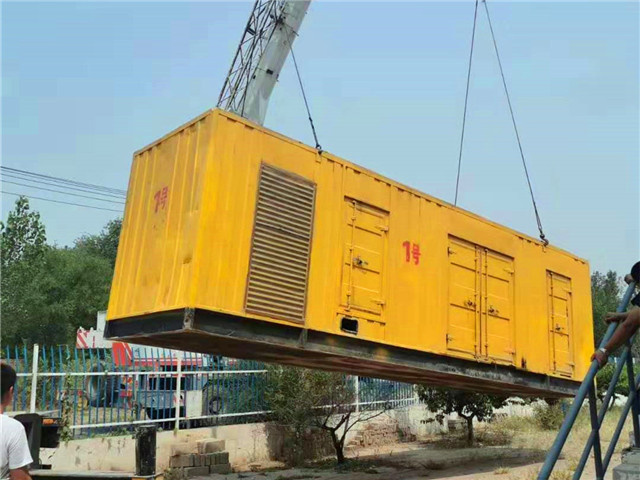 郊区300KW柴油发电机组油耗是多少?