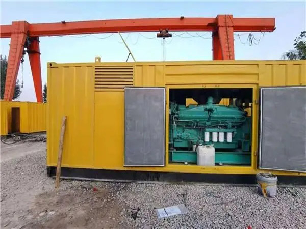 郊区冬季低温环境下,500KW发电机组应该选择什么类型的启动电瓶?